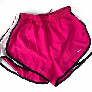 NIKE TEMPO SHORTS